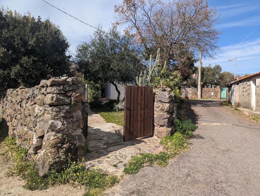 Cottage Familiare Sant'Agostino Abbasanta Exterior foto
